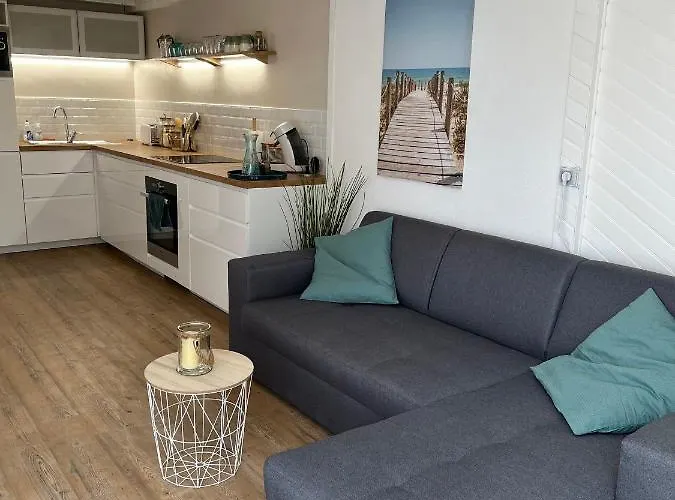 Maisonnette à 300 M Du De * Biscarrosse